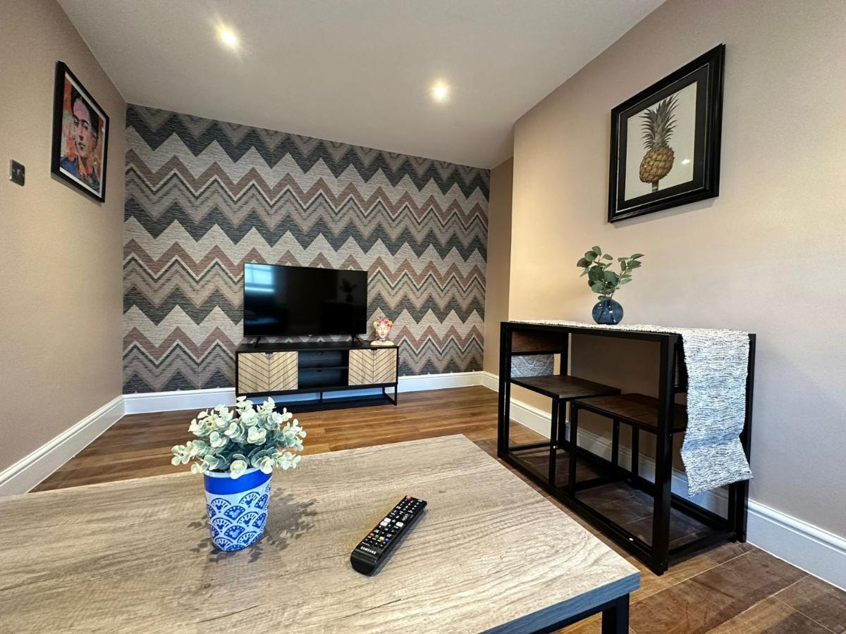 Funky 1 Bedroom Apartment Next To The Sea Brighton Exterior photo